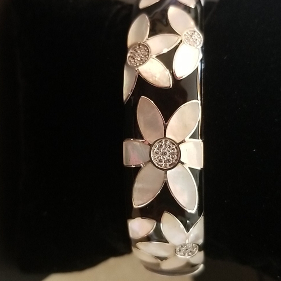 bracelet - Picture 3 of 4